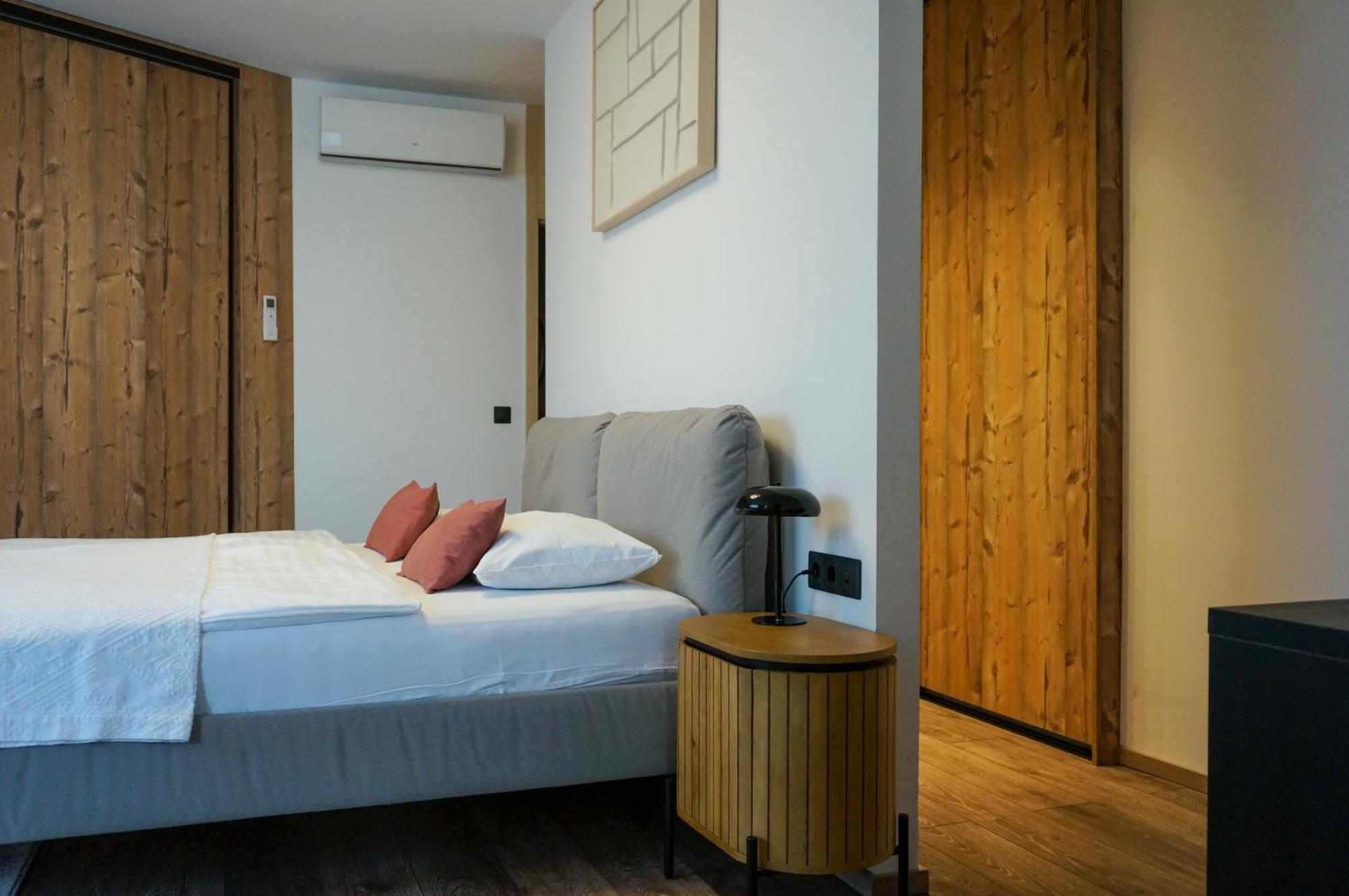 Mt Suites บูดาเปสต์ ภายนอก รูปภาพ